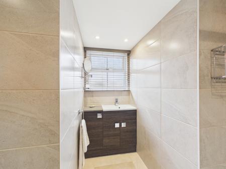 CAM04018G0-PR0439-ST