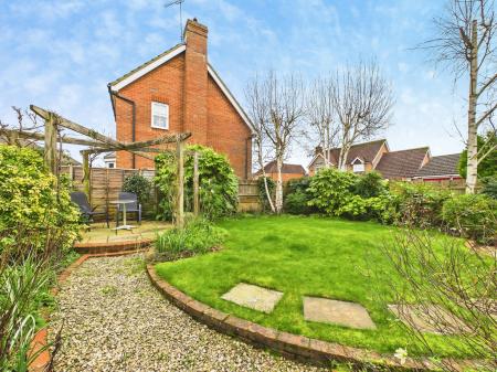 81edde63-CAM04018G0-