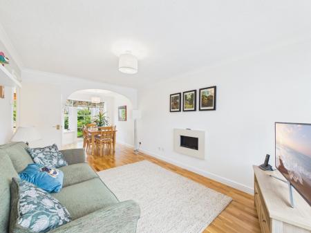 CAM04018G0-PR0439-ST