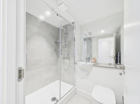 CAM04018G0-PR0445-ST