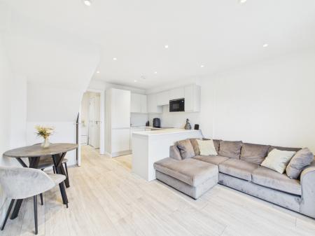 CAM04018G0-PR0445-ST