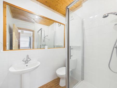 CAM04018G0-PR0442-ST