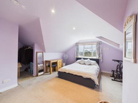 CAM04018G0-PR0452-ST