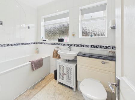 CAM04018G0-PR0452-ST