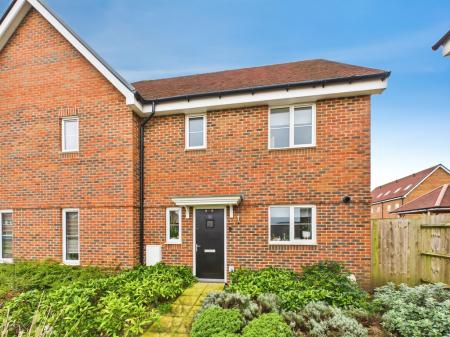 98a58c33-CAM04018G0-