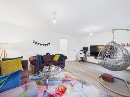 CAM04018G0-PR0454-ST