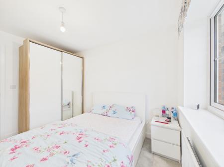 CAM04018G0-PR0454-ST