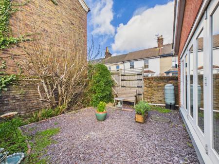 CAM04018G0-PR0448-ST