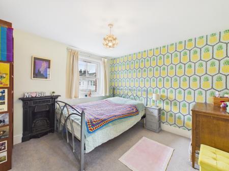 CAM04018G0-PR0444-ST