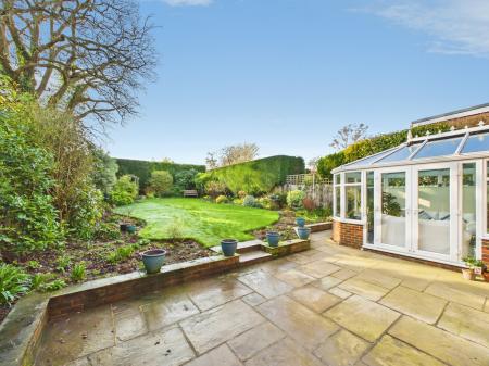 475e1f56-CAM04018G0-