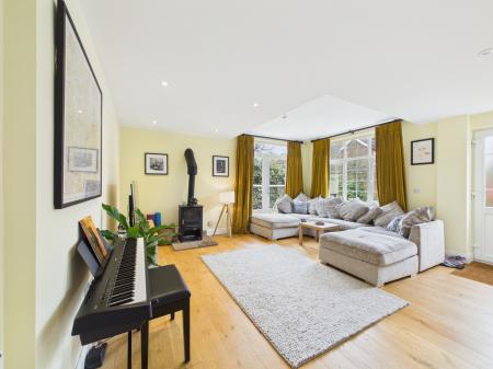 CAM04018G0-PR0462-ST