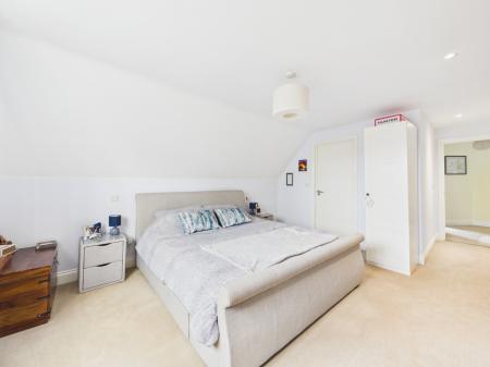 CAM04018G0-PR0462-ST