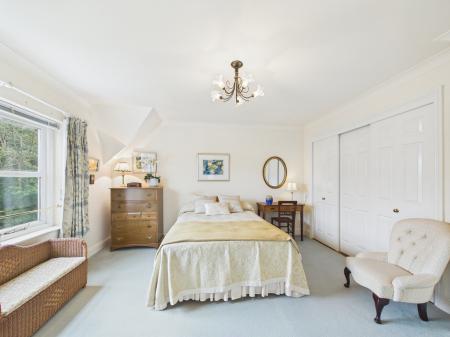 CAM04018G0-PR0463-ST