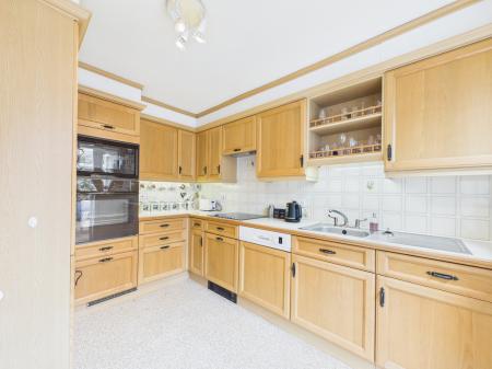 CAM04018G0-PR0463-ST