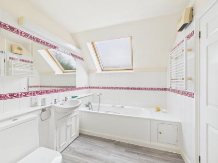 CAM04018G0-PR0463-ST