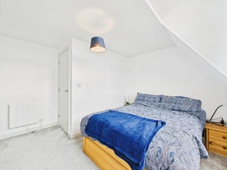 211707e6-CAM04018G0-