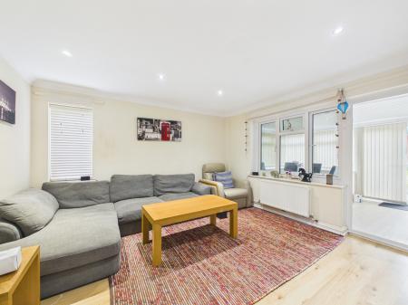 CAM04018G0-PR0475-ST