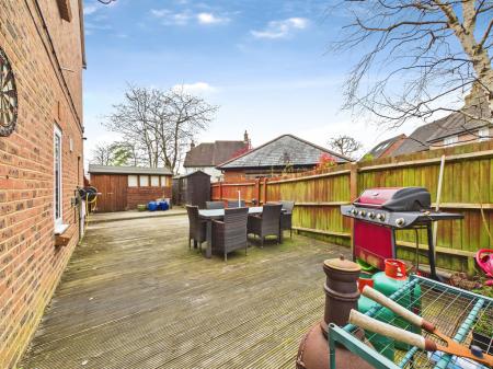 711a209d-CAM04018G0-