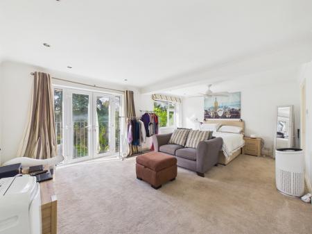 CAM04018G0-PR0464-ST