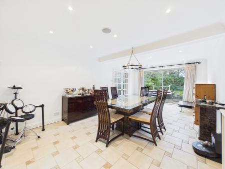 CAM04018G0-PR0464-ST