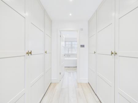 CAM04018G0-PR0484-ST