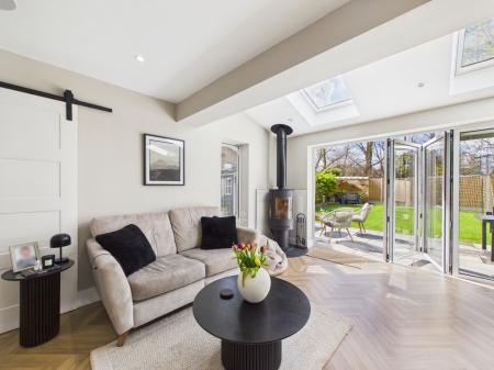 CAM04018G0-PR0484-ST