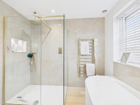 CAM04018G0-PR0484-ST