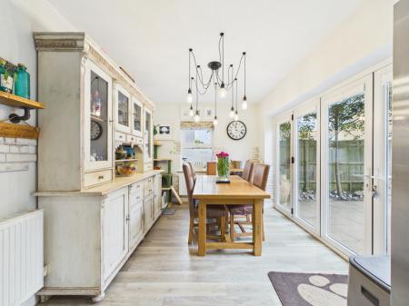 CAM04018G0-PR0483-ST