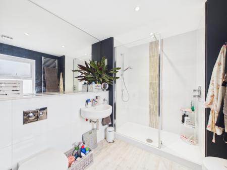 CAM04018G0-PR0483-ST