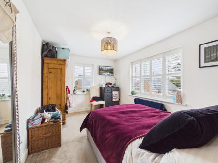 CAM04018G0-PR0483-ST