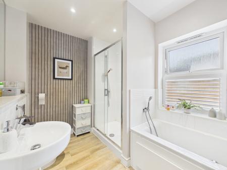 CAM04018G0-PR0483-ST