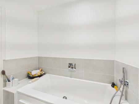 CAM04018G0-PR0544-ST