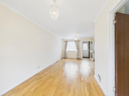 CAM04018G0-PR0489-ST