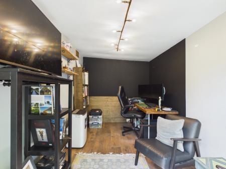 CAM04018G0-PR0512-ST