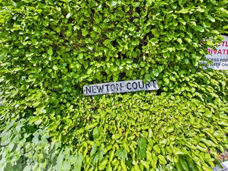 Newton court sign
