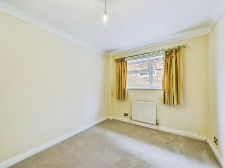 cc9d6380-listing_616