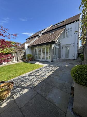 Leigham court Garden 1.1.jpeg