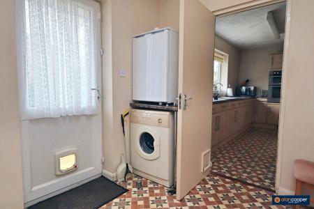 Media image 09
