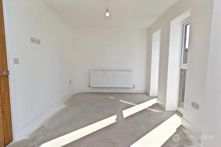 Media image 04