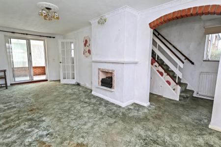 Media image 01