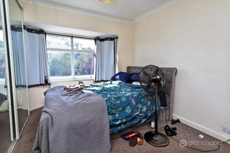 Media image 06