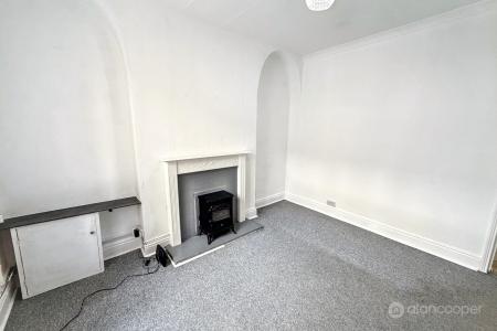 Media image 03