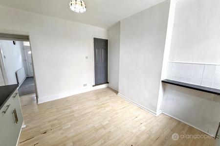 Media image 08