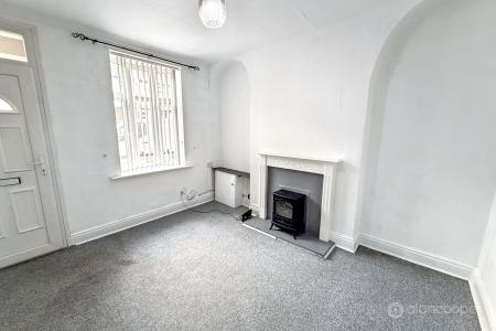 Media image 04