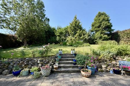 Photo 35