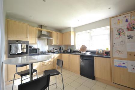 zgZ01H0ed0CPgUhOQcza