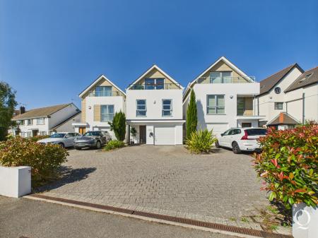 Sandbanks Road, Poole