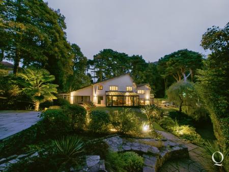 Leven Avenue, Talbot Woods