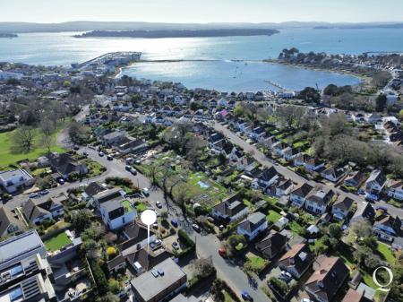 Blake Dene Road, Lilliput