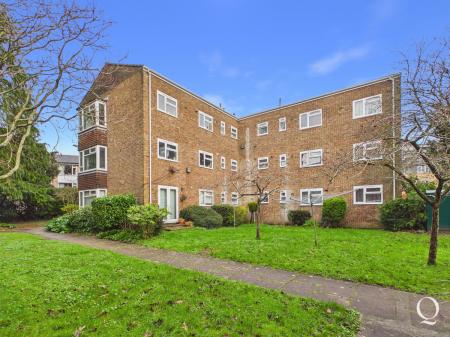 Simmonds Close, Oakdale